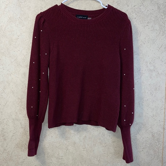 Ballon sleeve pearl pull over - Picture 1 of 7